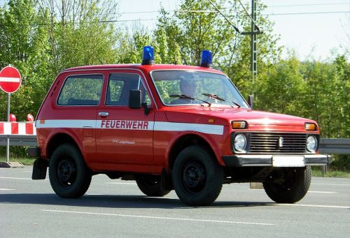 einsatzleitwagen-elw-1-auf-lada-138201