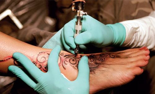 Как вы относитесь к татуировкам? - 50 ответов на форуме garant-artem.ru ()
